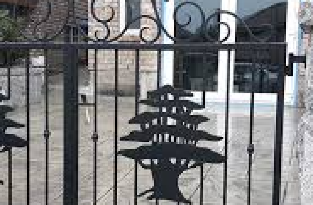 metal-railing-gates-vancouver-big-0