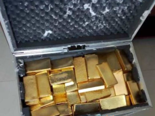 98.99 % GOLD BAR/ NUGGET FOR SALE.