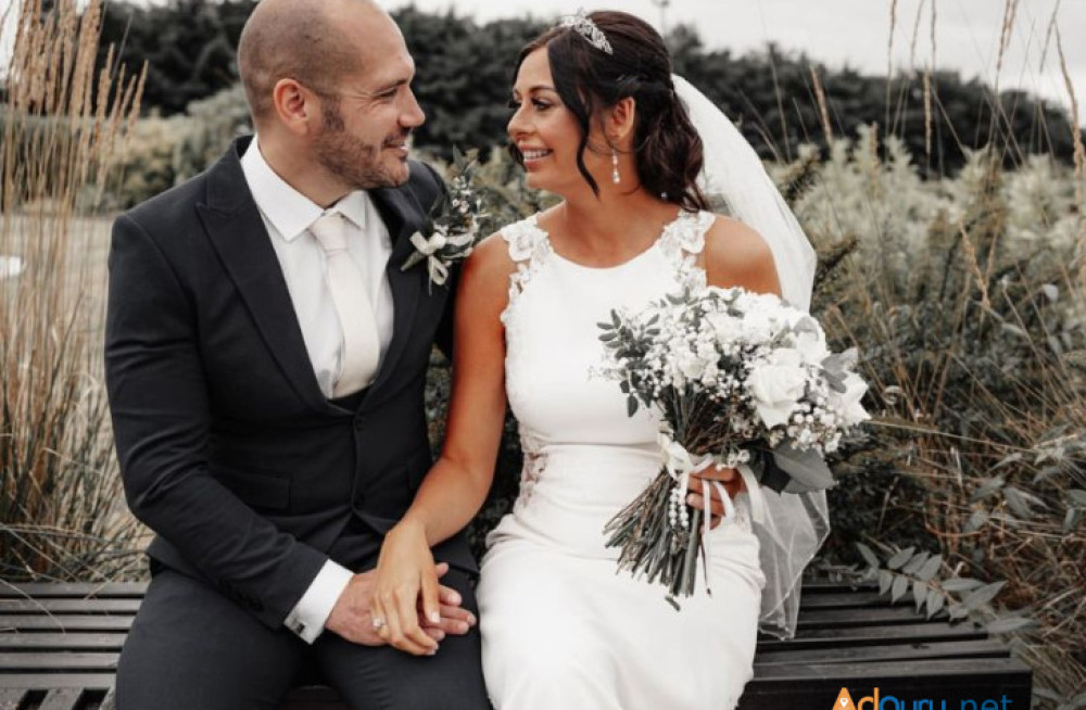 beautiful-wedding-photos-in-nottingham-lloyd-dunkley-big-0