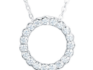 Elegant Diamond Necklace - Sustainable Luxury