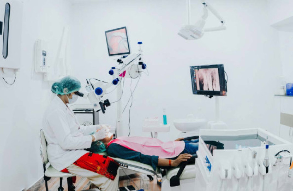 top-notch-dental-clinic-in-india-big-0