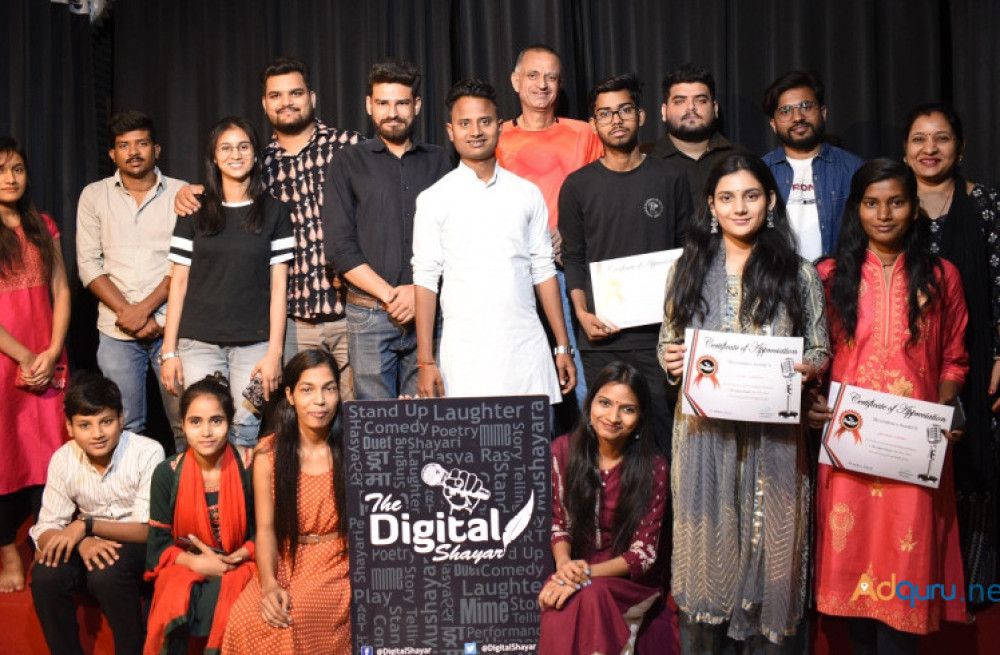 open-mic-poetry-in-delhi-the-digital-shayar-big-0