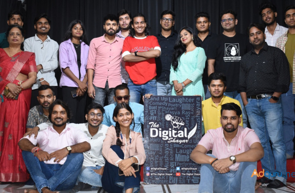 open-mic-poetry-in-delhi-the-digital-shayar-big-3