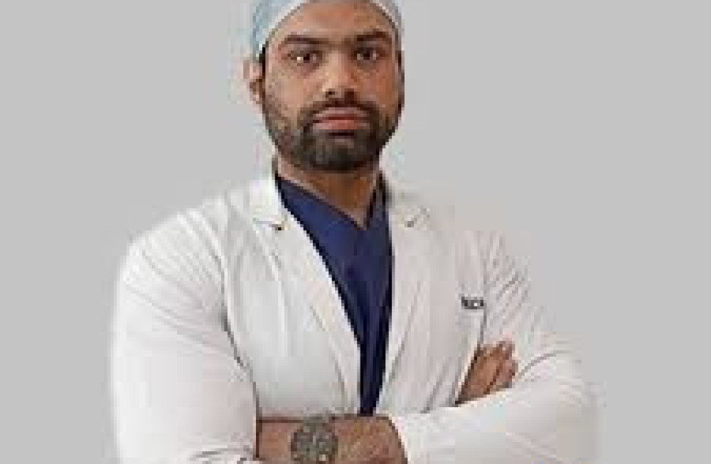 joint-replacement-and-orthopaedic-surgeon-raipur-dr-pratik-dhabalia-big-1