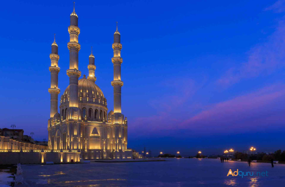 discover-baku-the-jewel-of-azerbaijan-with-wanderon-big-0