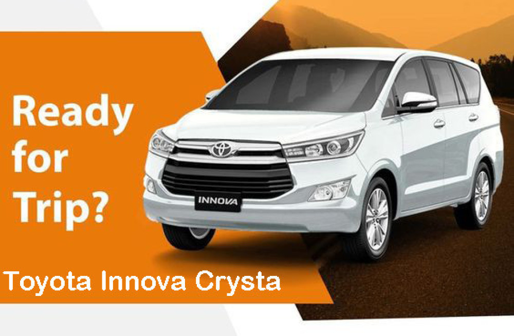 innova-crysta-on-hire-in-delhi-ncr-for-outstation-journeys-big-3