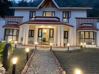 Best Hotel in Bhimtal