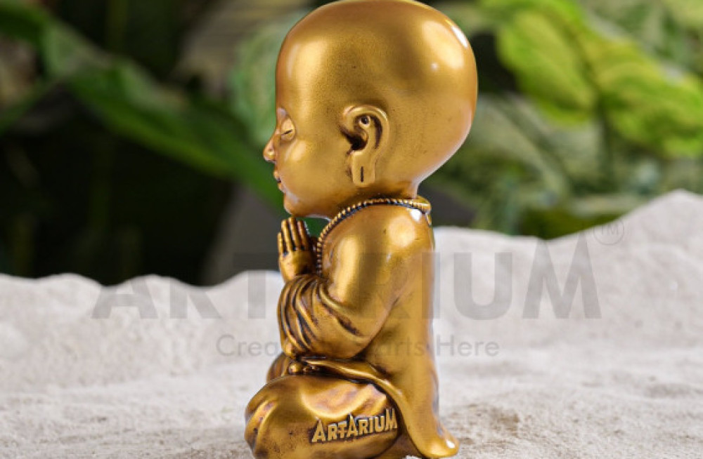 meditating-baby-monk-theartarium-big-1