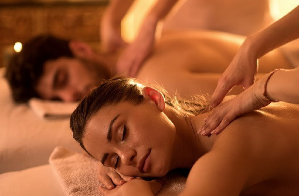 beautiful-female-to-male-body-massage-spa-in-nashik-8655936418-big-3