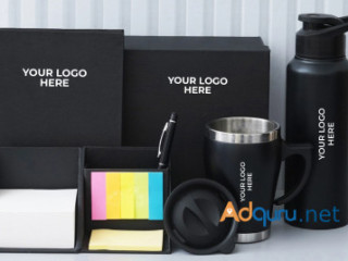 Welcome Your New Hires with Thoughtful Employee Kits