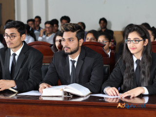 Opt for one of the best mass communication colleges in Delhi!