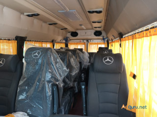 Tempo traveller rent per km