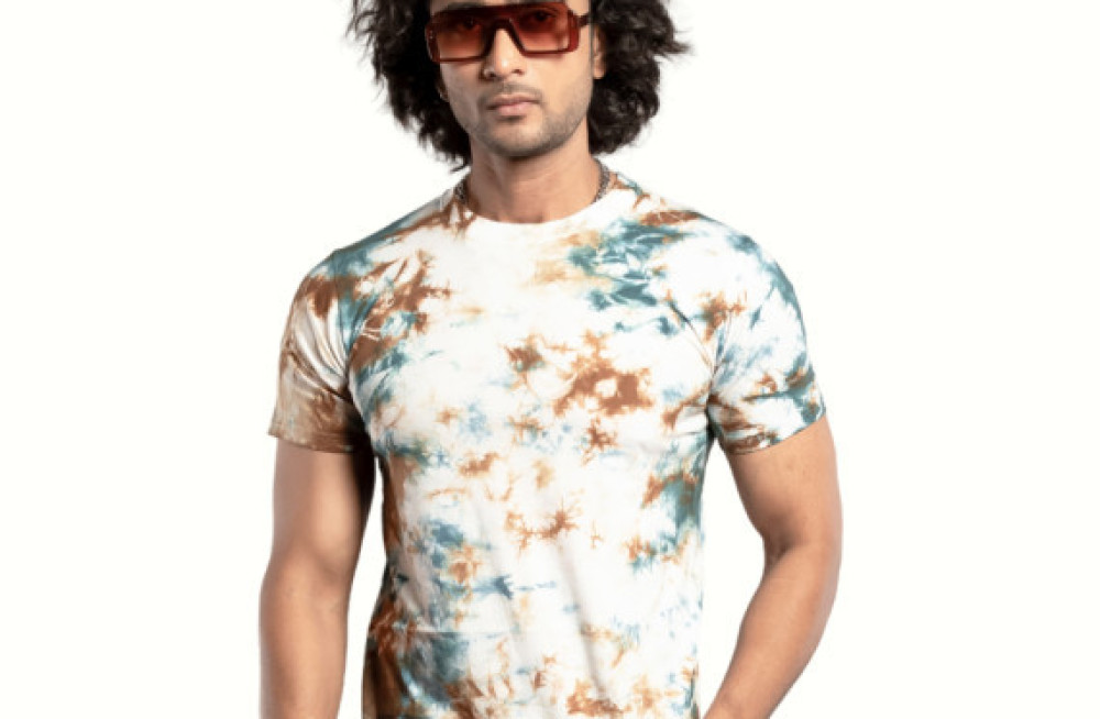 unleash-your-style-with-top-online-t-shirt-shopping-sites-big-2