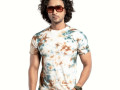 unleash-your-style-with-top-online-t-shirt-shopping-sites-small-2