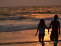 romantic-escapes-classic-5-day-kerala-honeymoon-tour-package-small-0