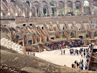 Step into History with Our Rome Colosseum Underground Tour!