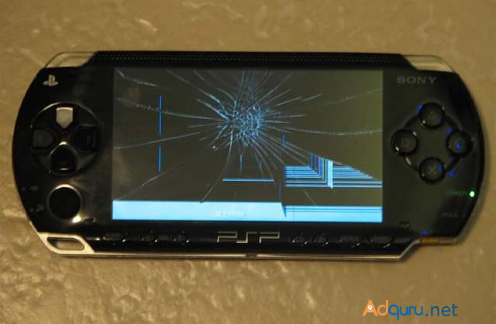 we-repair-and-replace-broken-psp-playstation-portable-screen-big-0