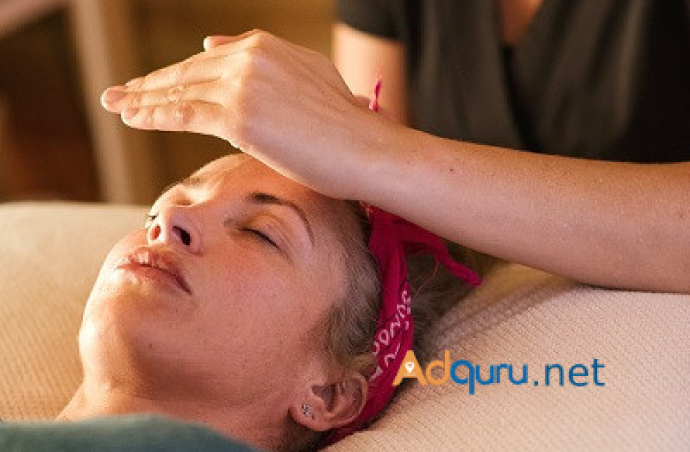 do-you-want-to-learn-what-is-holistic-massage-come-to-qsmh2-to-join-a-course-big-0