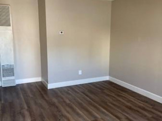 $1,400 / 1br - Modern 1 Bedroom Apartment in Prime Reno Location - 1101 E Taylor St