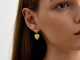 Shine Bright with Peachmind’s Gold Plated Earrings