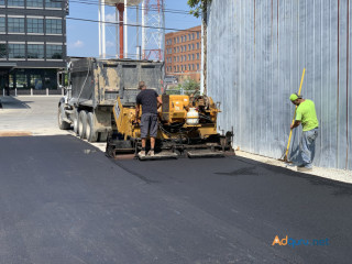 Indianapolis asphalt driveway