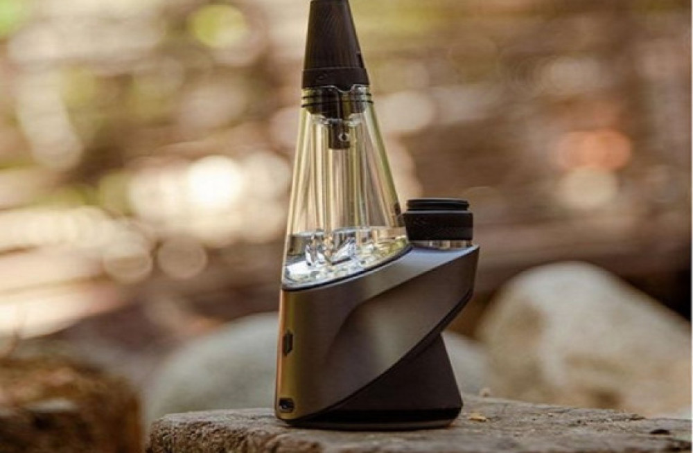 puffco-peak-travel-glass-available-at-smokedale-tobacco-big-0