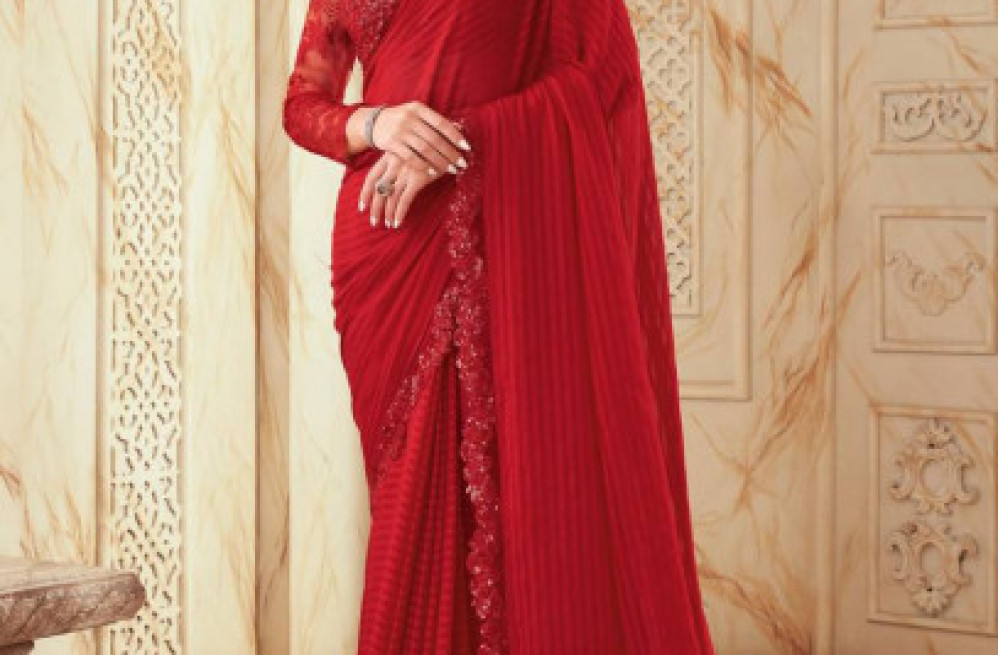 find-your-perfect-red-saree-at-mirraw-online-store-big-0