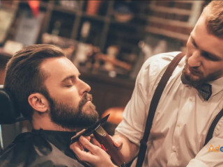 Step into Style: Beginner Barber Courses