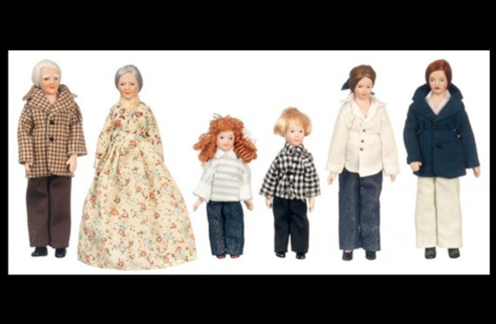 miniature-dollhouse-dolls-the-essential-touch-for-realistic-scenes-big-0