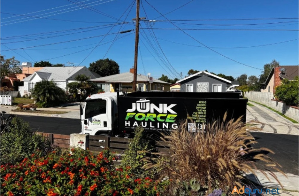 reliable-trash-pick-up-service-in-los-angeles-big-1