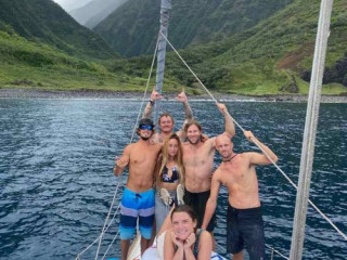 Boat Tours in Waikiki