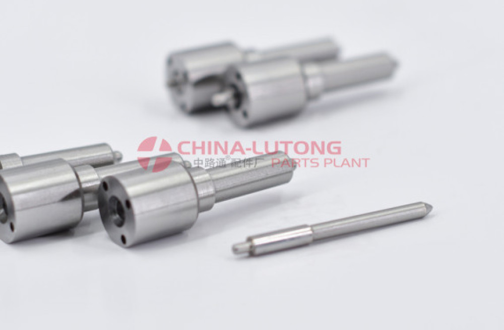 common-rail-fuel-injector-nozzle-alla153pm003-big-0