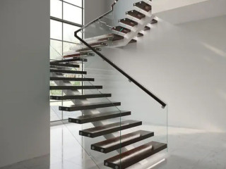 Stylish Steps Glass Railing Design | Enhance Your Sarasota Glass Staircase