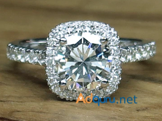 Custom Engagement Rings in Houston Designed Just for You