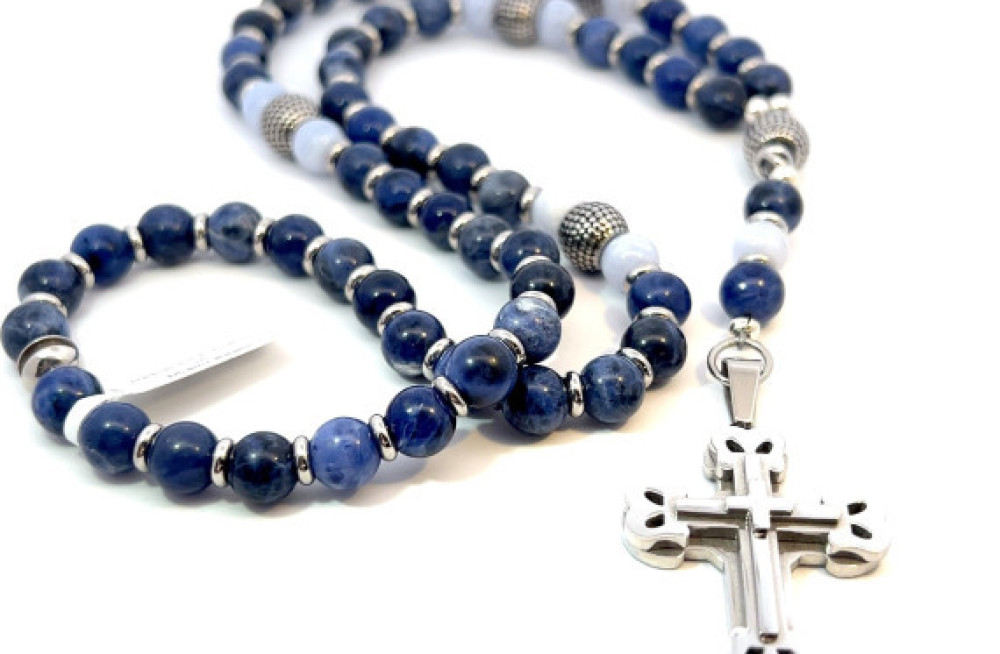 rosary-style-necklaces-a-timeless-fusion-of-faith-and-elegance-big-0