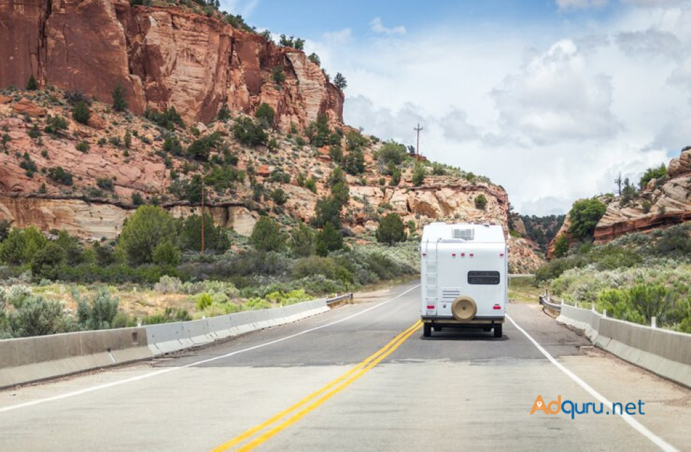 party-bus-from-denver-to-red-rocks-big-0