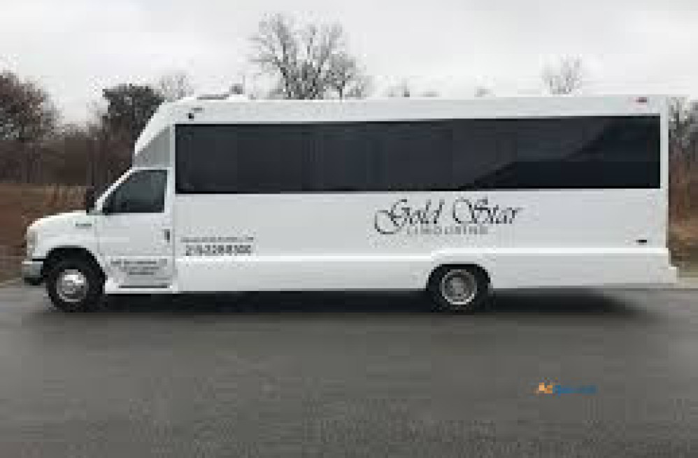 5-star-limousine-service-long-island-big-0