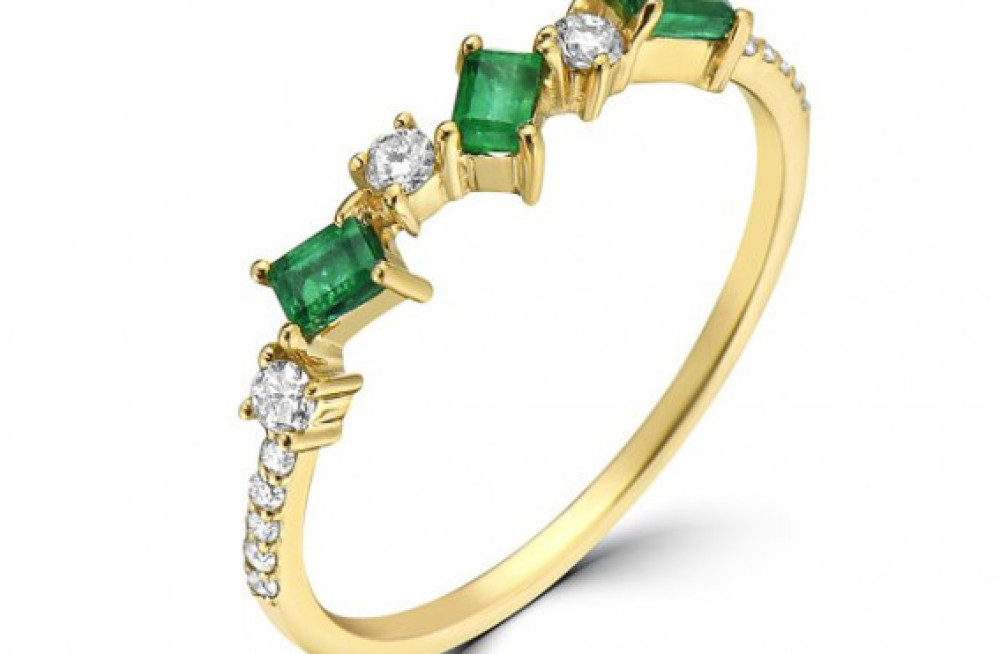 buy-natural-emerald-rings-online-at-wholesale-price-big-0