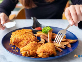 Best Place to Buy Juicy Boneless Chicken Wings – Freshly Made & Flavor Packed